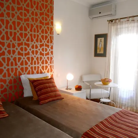 Dolce Bed & Breakfast Cascais